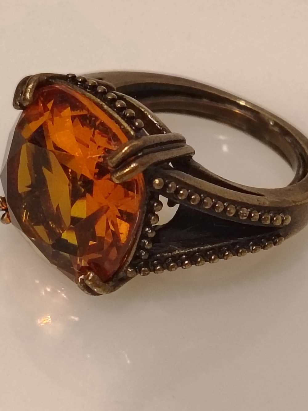 Vintage-Style Women's Ring with Large Amber accent